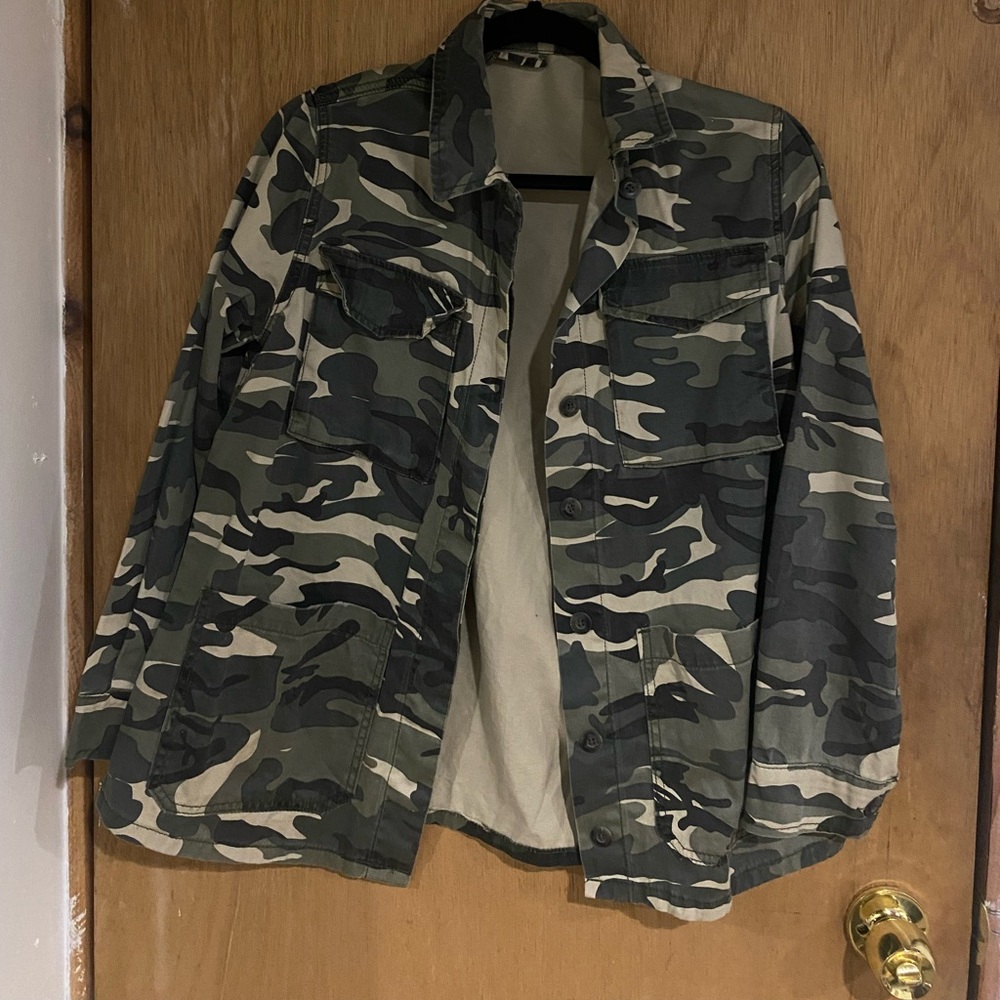 Green Camo Light Jacket